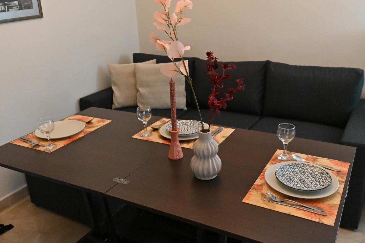 Cozy Apartment Νear Nea Paralia Of Thessaloniki Exterior photo
