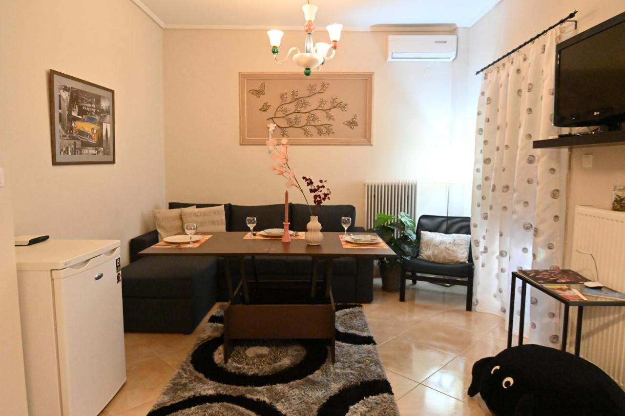 Cozy Apartment Νear Nea Paralia Of Thessaloniki Exterior photo