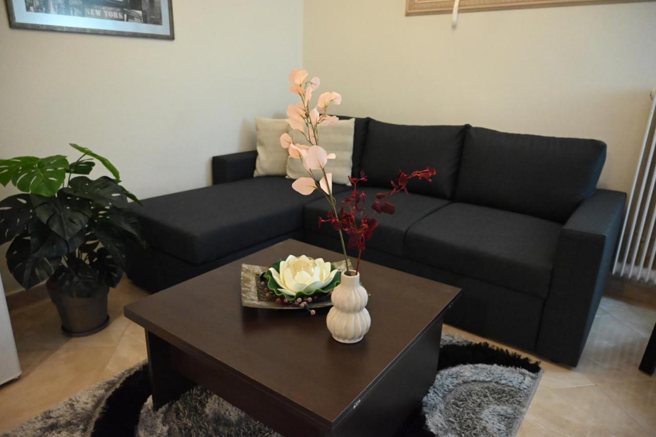 Cozy Apartment Νear Nea Paralia Of Thessaloniki Exterior photo